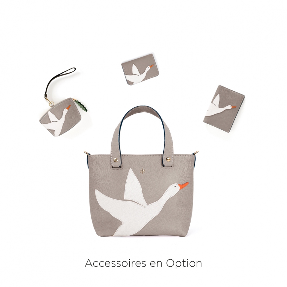 'En L'Air' collection (accessories not included)