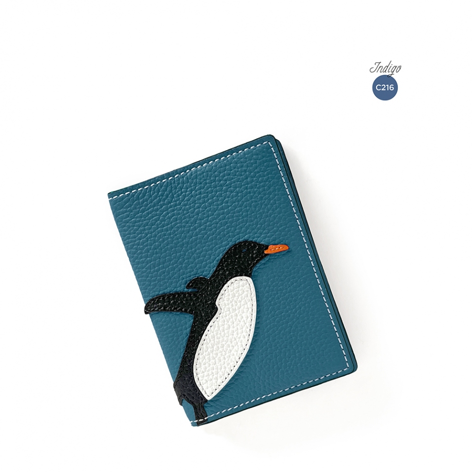 'En L'Air Voyage Pingouin' Nappa Leather passport Holder Indigo