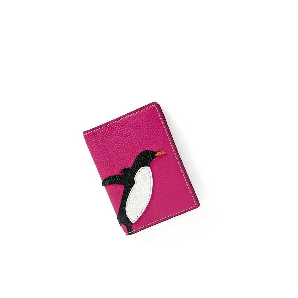 'En L'Air Voyage Pingouin' Nappa Leather passport Holder Pink