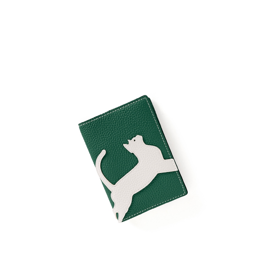 'En L'Air Voyage Chat' Étui de Passeport Cuir Nappa Vert Pin