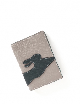 'En L'Air Voyage Lièvre' Nappa Leather passport Holder Pearl Grey