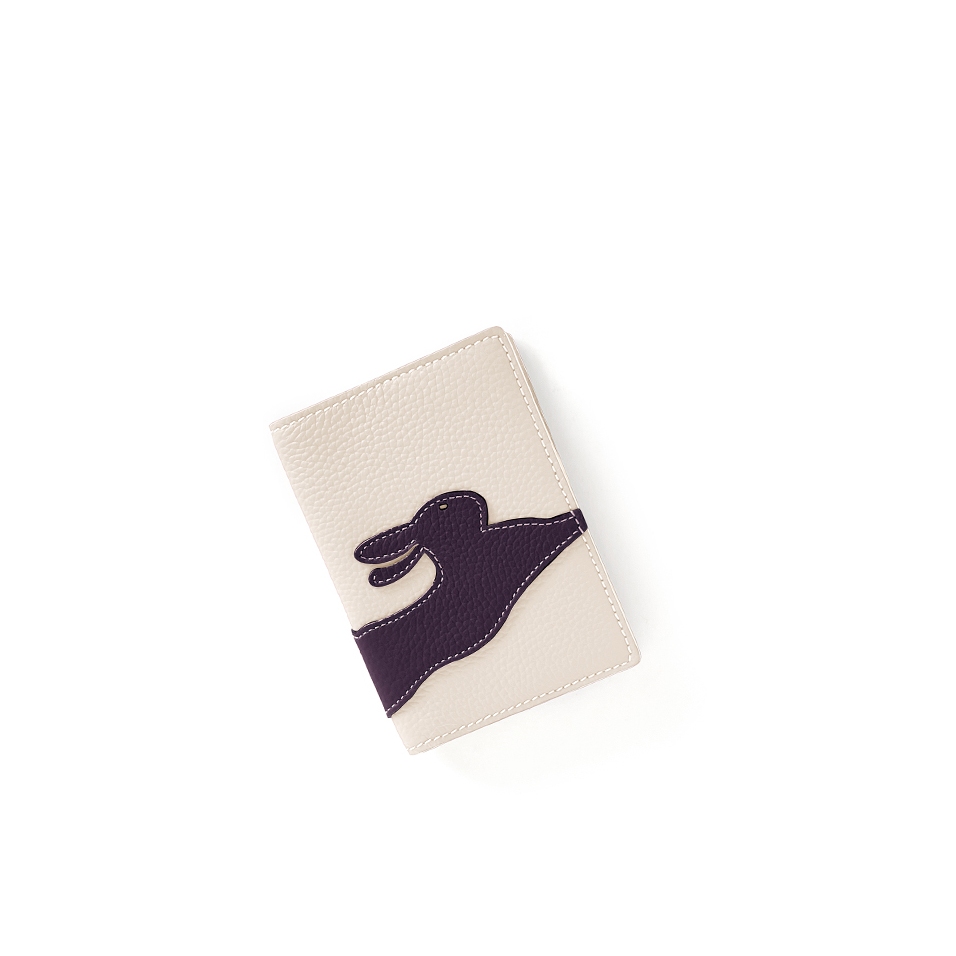 'En L'Air Voyage Lièvre' Nappa Leather passport Holder Cream