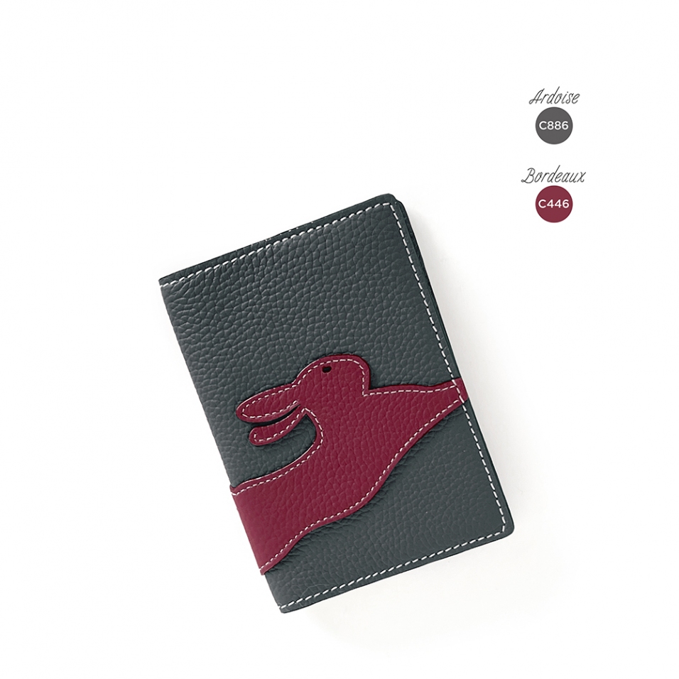 'En L'Air Voyage Lièvre' Nappa Leather Passport Holder Ardoise