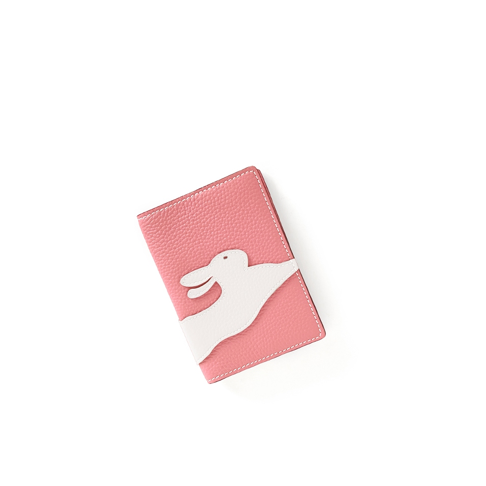'En L'Air Voyage Lièvre' Nappa Leather Passport Holder Light Pink