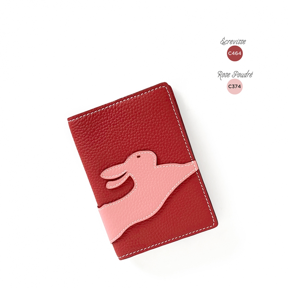 'En L'Air Voyage Lièvre' Nappa Leather Passport Holder Red
