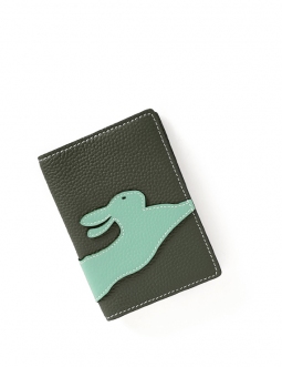 'En L'Air Voyage Lièvre' Nappa Leather Passport Holder Taiga