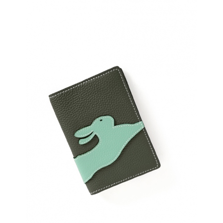 'En L'Air Voyage Lièvre' Nappa Leather Passport Holder Taiga