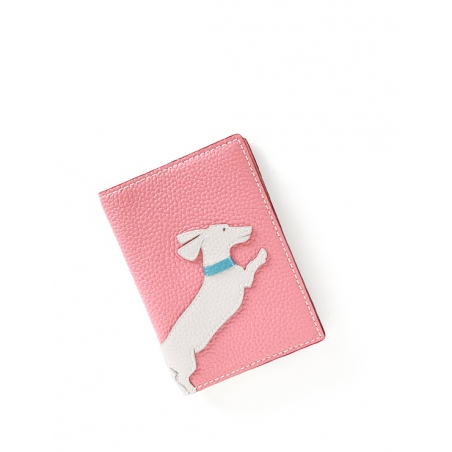 'En L'Air Voyage Téckel' Nappa Leather passport Holder Light Pink