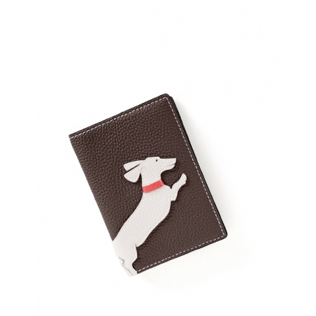 'En L'Air Voyage Téckel' Nappa Leather passport Holder Chocolate