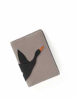 'En L'Air Voyage Oie' Nappa Leather passport Holder Pearl Grey