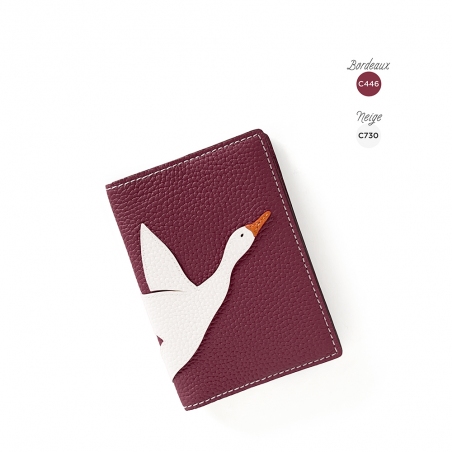 'En L'Air Voyage Oie' Nappa Leather passport Holder Dark Red