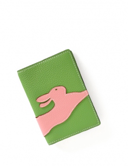 'En L'Air Voyage Lièvre' Nappa Leather Passport Holder Apple Green