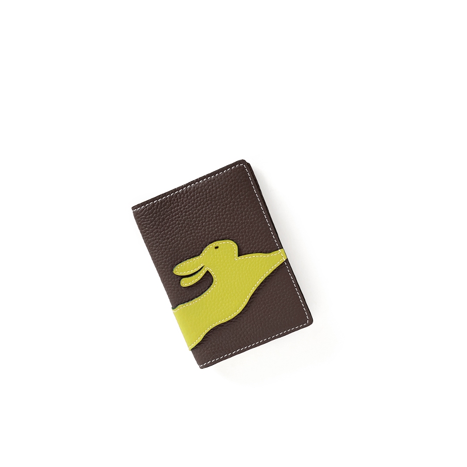 'En L'Air Voyage Lièvre' Étui de Passeport Cuir Nappa Chocolat