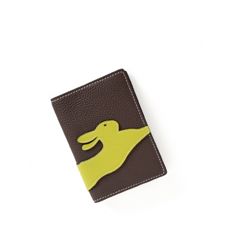 'En L'Air Voyage Lièvre' Nappa Leather Passport Holder Chocolate