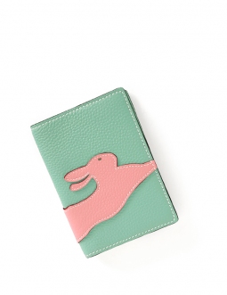 'En L'Air Voyage Lièvre' Nappa Leather Passport Holder Opaline