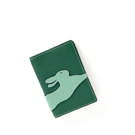 'En L'Air Voyage Lièvre' Nappa Leather Passport Holder Vert Pin