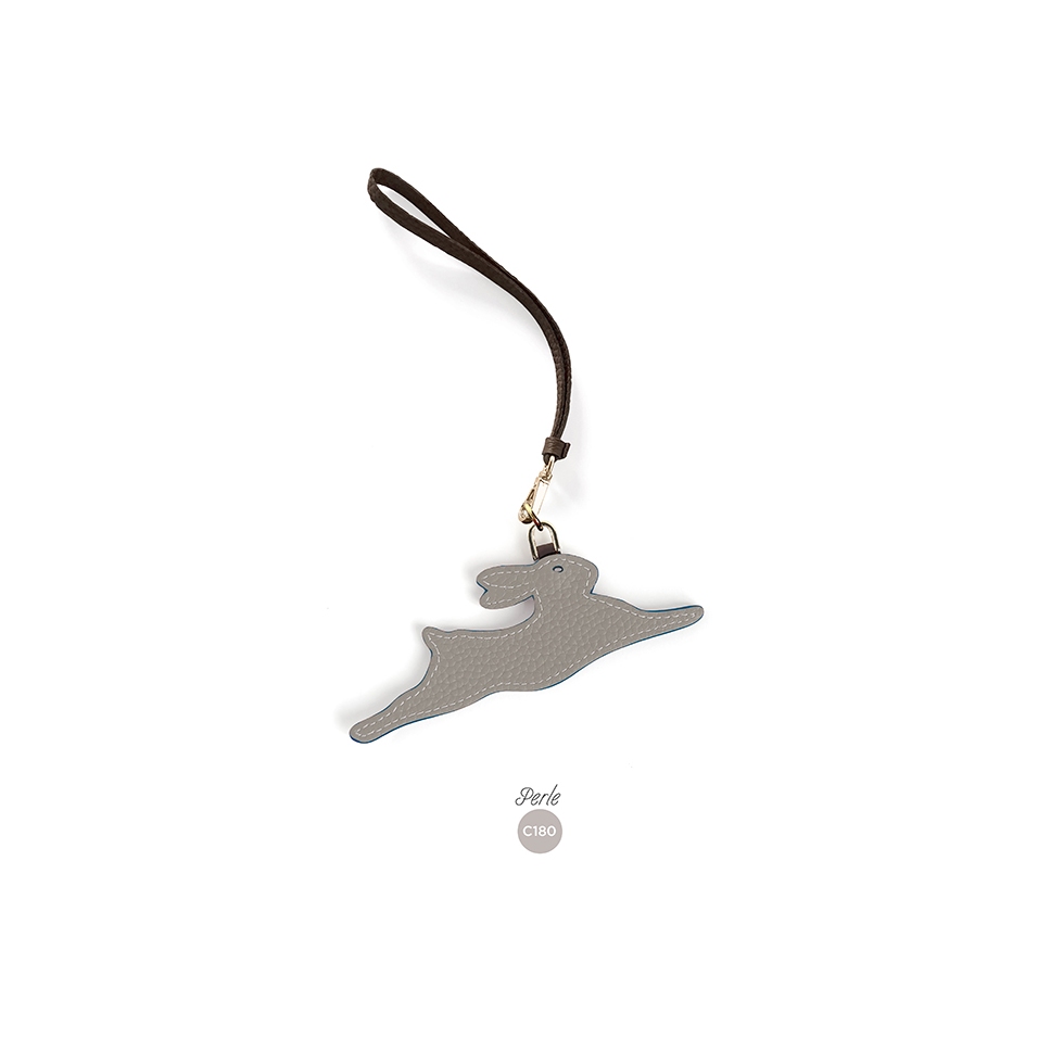 'En L'Air Clé Lièvre' Porte Clé et Charms en Cuir Nappa Perle & Or
