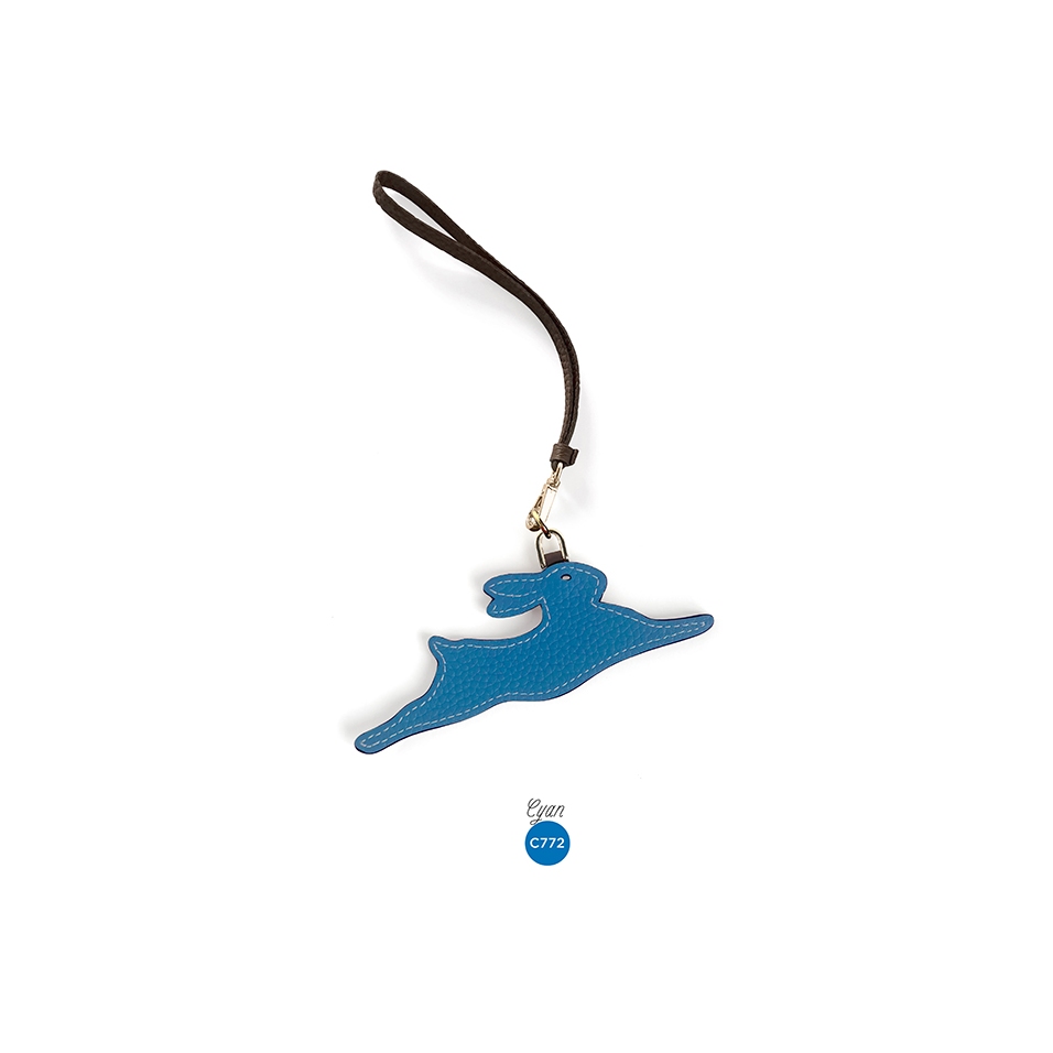 'En L'Air Clé Lièvre' Porte Clé et Charms en Cuir Nappa Cyan & Or