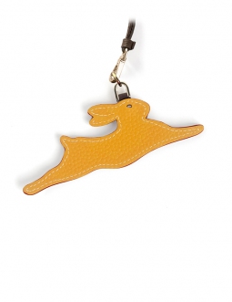 'En L'Air Clé Lièvre' Porte Clé et Charms en Cuir Nappa Miel & Or