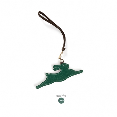 'En L'Air Clé Lièvre' Porte Clé et Charms en Cuir Nappa Vert Pin & Or