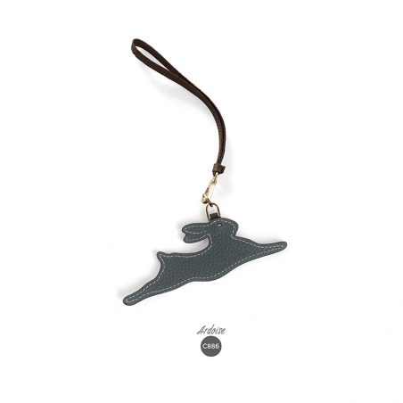 'En L'Air Clé Lièvre' Porte Clé et Charms en Cuir Nappa Ardoise & Or