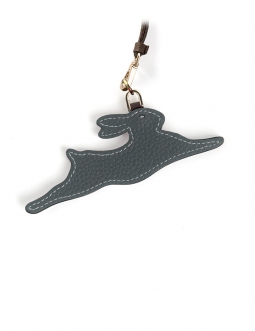 'En L'Air Clé Lièvre' Porte Clé et Charms en Cuir Nappa Ardoise & Or