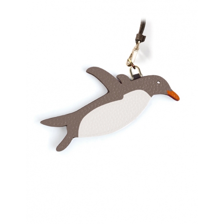 'En L'Air Clé Pingouin' Porte Clé et Charms en Cuir Nappa Tourterelle & Or