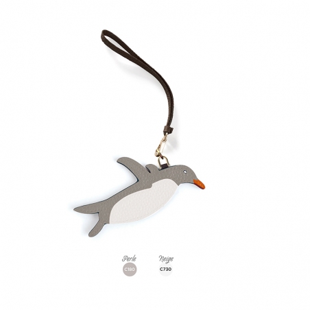 'En L'Air Clé Pingouin' Porte Clé et Charms en Cuir Nappa Perle & Or
