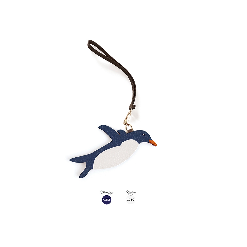 'En L'Air Clé Pingouin' Nappa Leather Key Chain and Charms Navy Blue & Gold