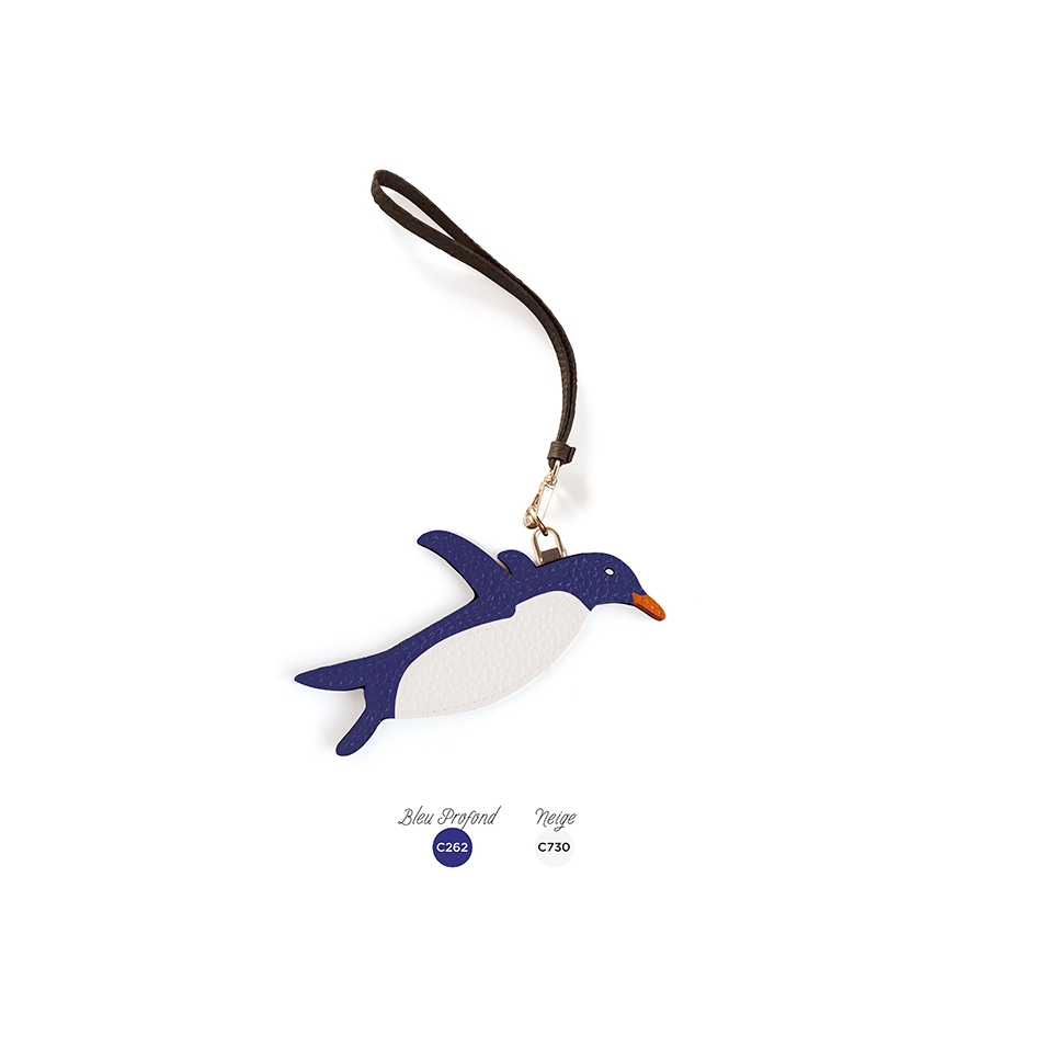 'En L'Air Clé Pingouin' Porte Clé et Charms en Cuir Nappa Bleu Profond & Or