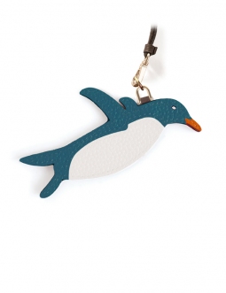 'En L'Air Clé Pingouin' Porte Clé et Charms en Cuir Nappa Indigo & Or