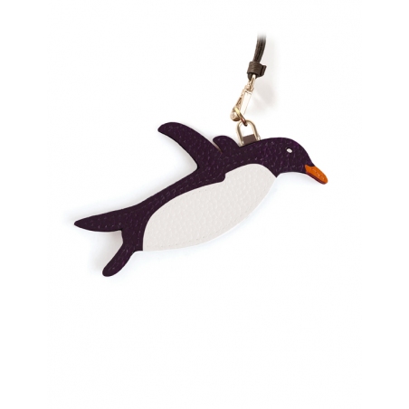 'En L'Air Clé Pingouin' Porte Clé et Charms en Cuir Nappa Cassis & Or
