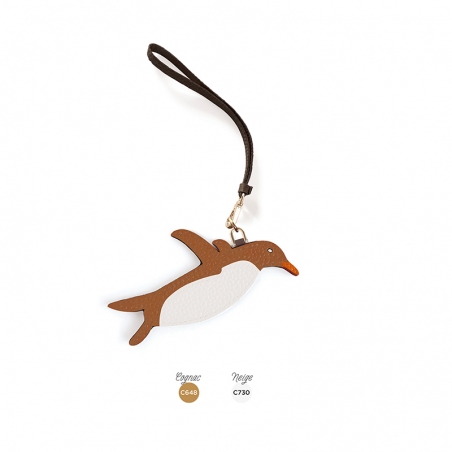 'En L'Air Clé Pingouin' Nappa Leather Key Chain and Charms Cognac & Gold