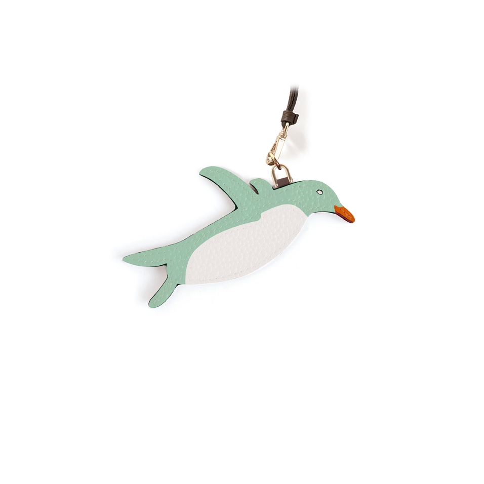 'En L'Air Clé Pingouin' Nappa Leather Key Chain and Charms Opaline & Gold