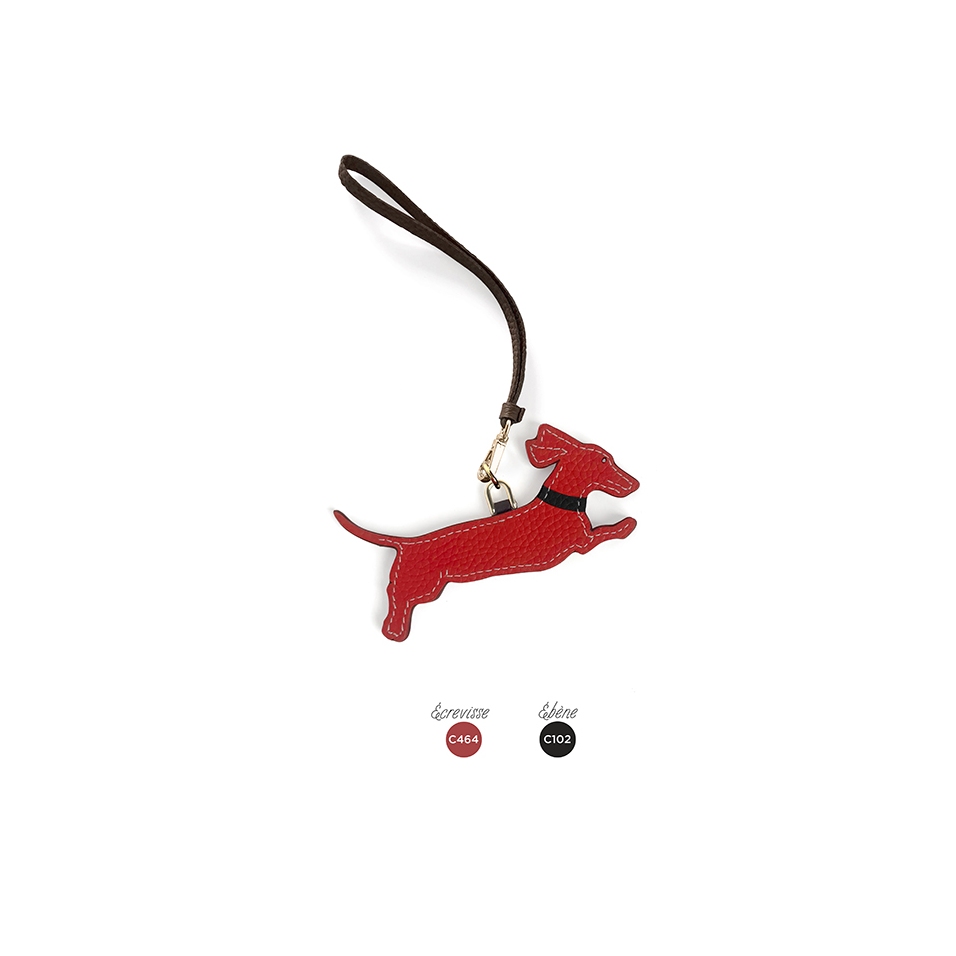 'En L'Air Clé Téckel' Nappa Leather Key Chain and Charms Red & Gold