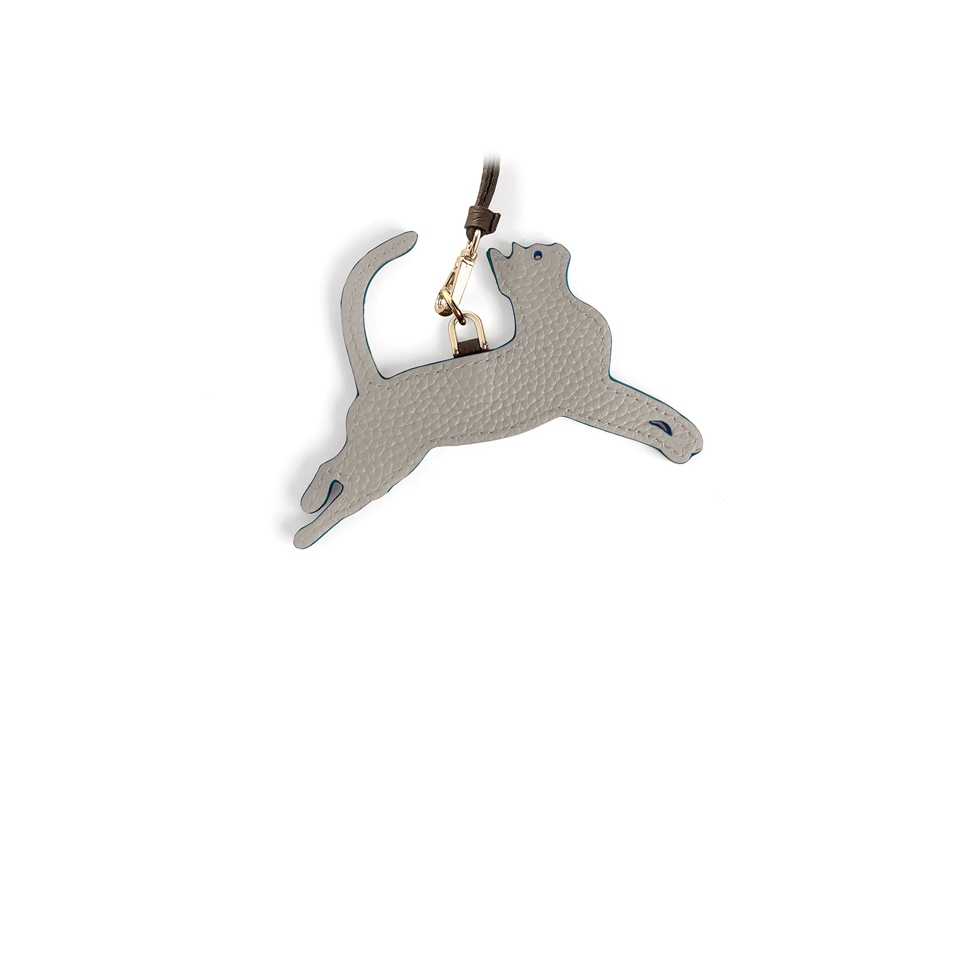 'En L'Air Clé Chat' Porte Clé et Charms en Cuir Nappa Perle & Or