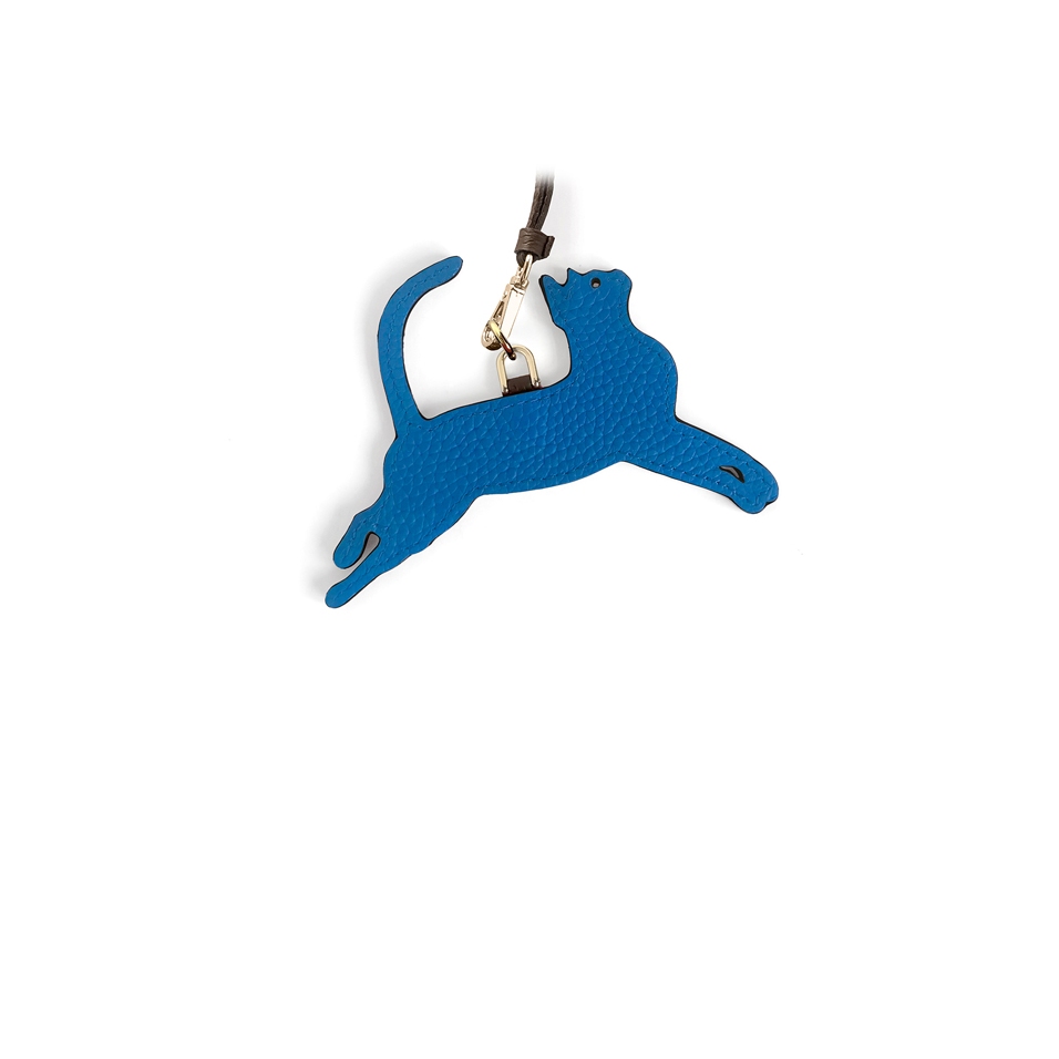 'En L'Air Clé Chat' Porte Clé et Charms en Cuir Nappa Cyan & Or