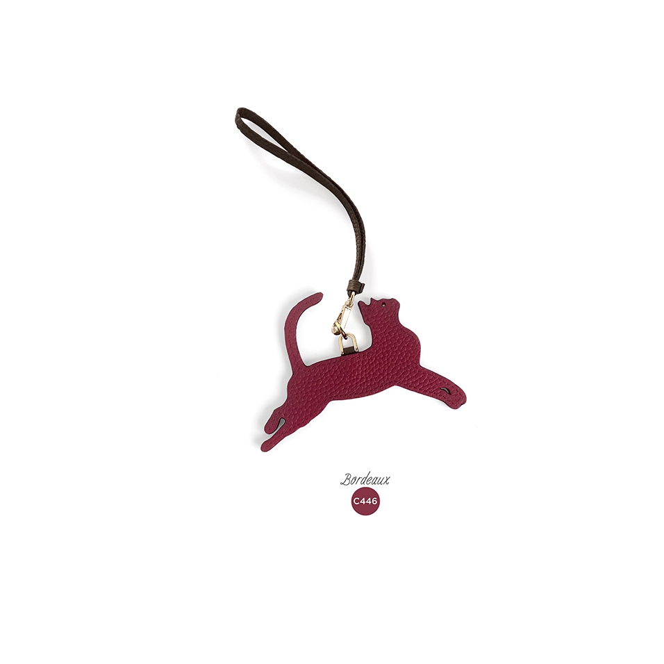 'En L'Air Clé Chat' Nappa Leather Key Chain and Charms Dark Red & Gold
