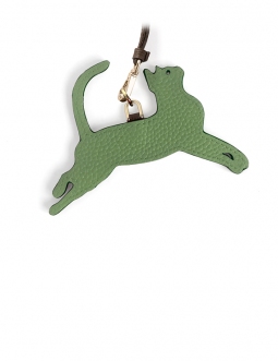 'En L'Air Clé Chat' Porte Clé et Charms en Cuir Nappa Asperge & Or