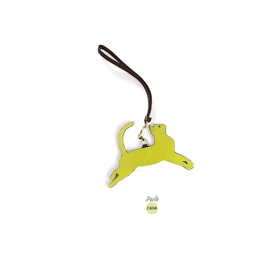 'En L'Air Clé Chat' Nappa Leather Key Chain and Charms Paille & Gold