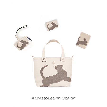 'En L'Air' collection (accessories not included)