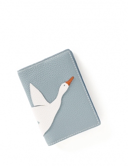 'En L'Air Voyage Oie' Nappa Leather passport Holder Dragée