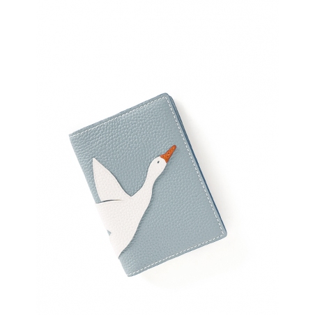 'En L'Air Voyage Oie' Nappa Leather passport Holder Dragée