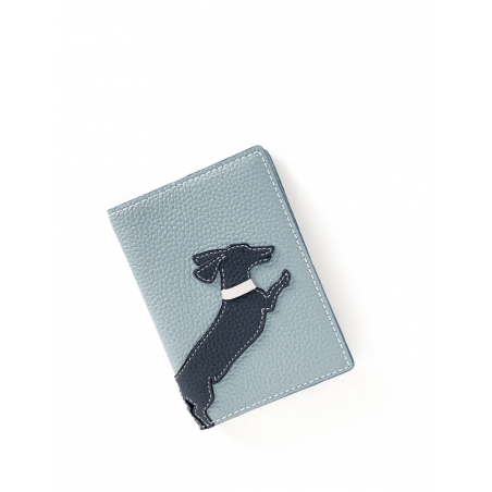 'En L'Air Voyage Téckel' Nappa Leather passport Holder Dragée