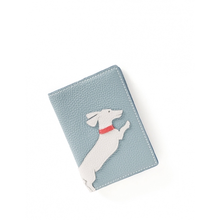 'En L'Air Voyage Téckel' Nappa Leather passport Holder Dragée
